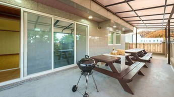 Gyeongju Beach Castle Pension