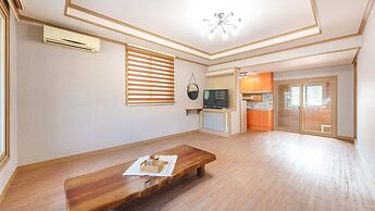 Gyeongju Beach Castle Pension