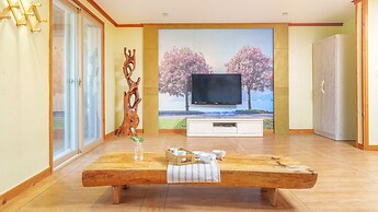 Gyeongju Beach Castle Pension