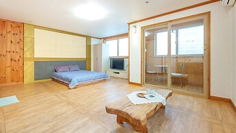 Gyeongju Beach Castle Pension