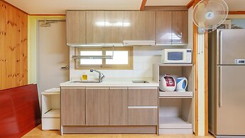 Gyeongju Beach Castle Pension