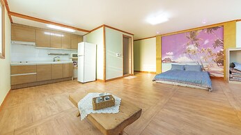 Gyeongju Beach Castle Pension