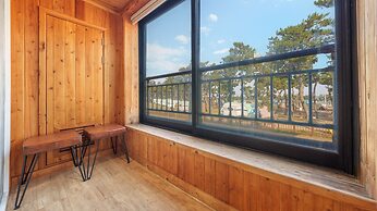 Gyeongju Beach Castle Pension