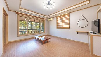 Gyeongju Beach Castle Pension