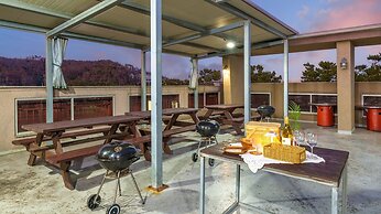 Gyeongju Beach Castle Pension