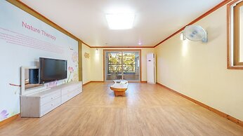 Gyeongju Beach Castle Pension