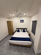 The Sky Comfort Hotel Krisha Dwarka