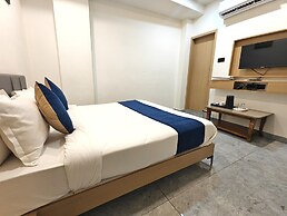 The Sky Comfort Hotel Krisha Dwarka