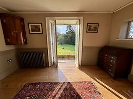 Huckleberry Farm - From 1000 Per Night