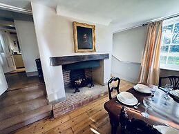 Huckleberry Farm - From 1000 Per Night