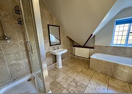 Huckleberry Farm - From 1000 Per Night