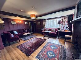 Huckleberry Farm - From 1000 Per Night