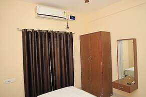 AK Vellore Stays