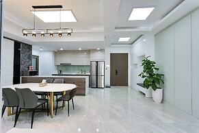 Luxury Apartment in Phu My Hung