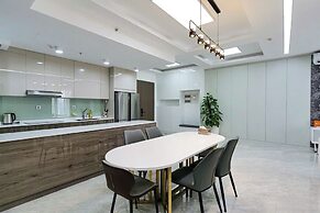 Luxury Apartment in Phu My Hung