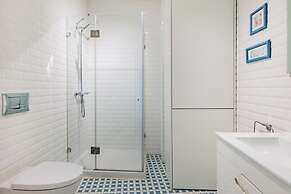 Monica's Place, a Friends Inspired Flat