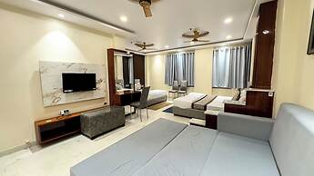 Hotel Vibes of Kashi