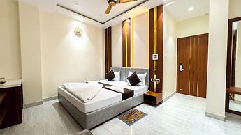 Hotel Vibes of Kashi