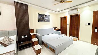 Hotel Vibes of Kashi