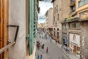 Mamo Florence - Santo Stefano Apartment
