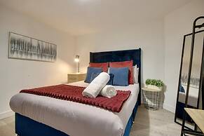 Southsea Apartment-Parking-Pool-Hot tub