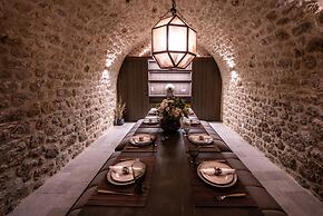 Korona Boutique Hotel