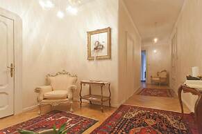 Piazza Venezia Le Camere