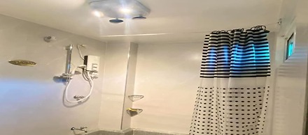 Room in Apartment - Antonios Cafe & Transient Homes Baguio