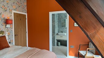 Warksburn Old Church - Luxury Church Conversion