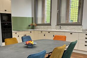 Warksburn Old Church - Luxury Church Conversion