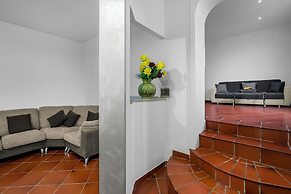 Borgo House In Florentine Hills, Private Garden, Wifi