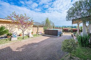 Borgo House In Florentine Hills, Private Garden, Wifi