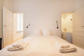 New Apartment Center of Trendy St Gille