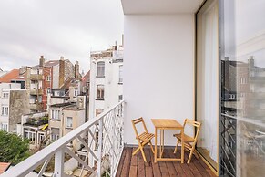 New Apartment Center of Trendy St Gille