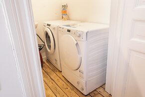 New Apartment Center of Trendy St Gille