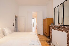 New Apartment Center of Trendy St Gille