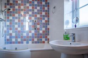 13 Rhodewood House - 2 Bedroom Apartment - Saundersfoot