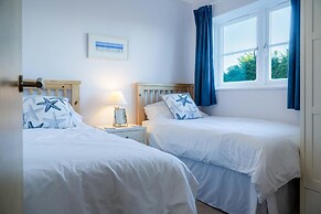 13 Rhodewood House - 2 Bedroom Apartment - Saundersfoot