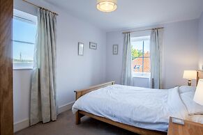 13 Rhodewood House - 2 Bedroom Apartment - Saundersfoot