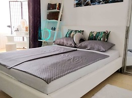 Trogir Downtown Apartments With Private Parking