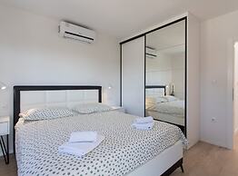 Dazzling Kaštel Novi Villa With Private Pool and Scenic Sea Views