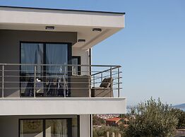 Dazzling Kaštel Novi Villa With Private Pool and Scenic Sea Views