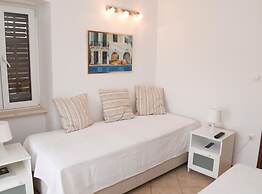 Holiday Home Meditation