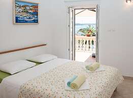 Holiday Home Meditation