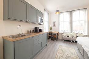 Host Stay Harbour Point