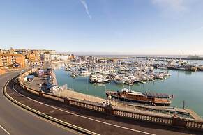 Host Stay Harbour Rest