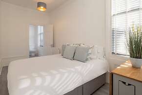 Host Stay Harbour Rest