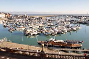 Host Stay Harbour Rest