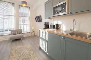 Host Stay Harbour Rest