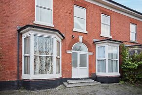 Host Stay Trafalgar Road